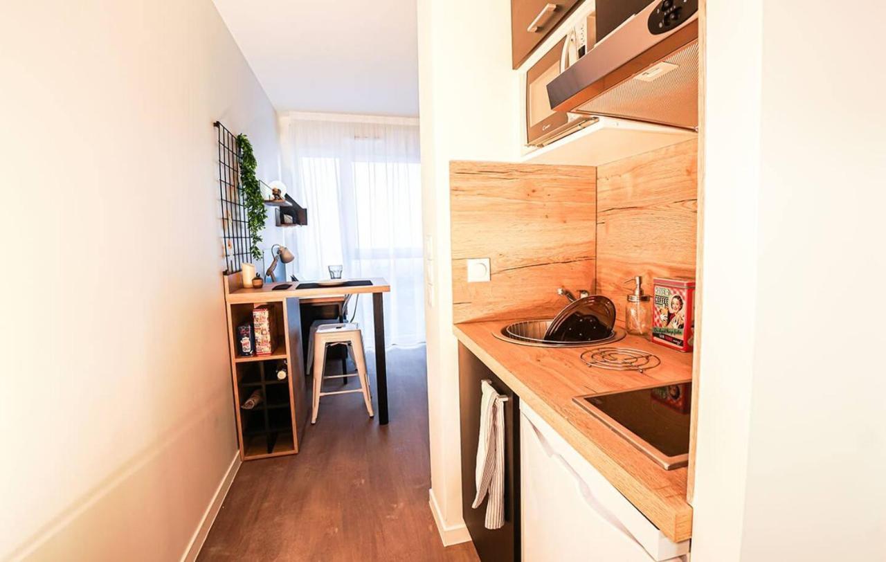 Uxco Uppehalls Aparthotel Le Petit-Quevilly Buitenkant foto